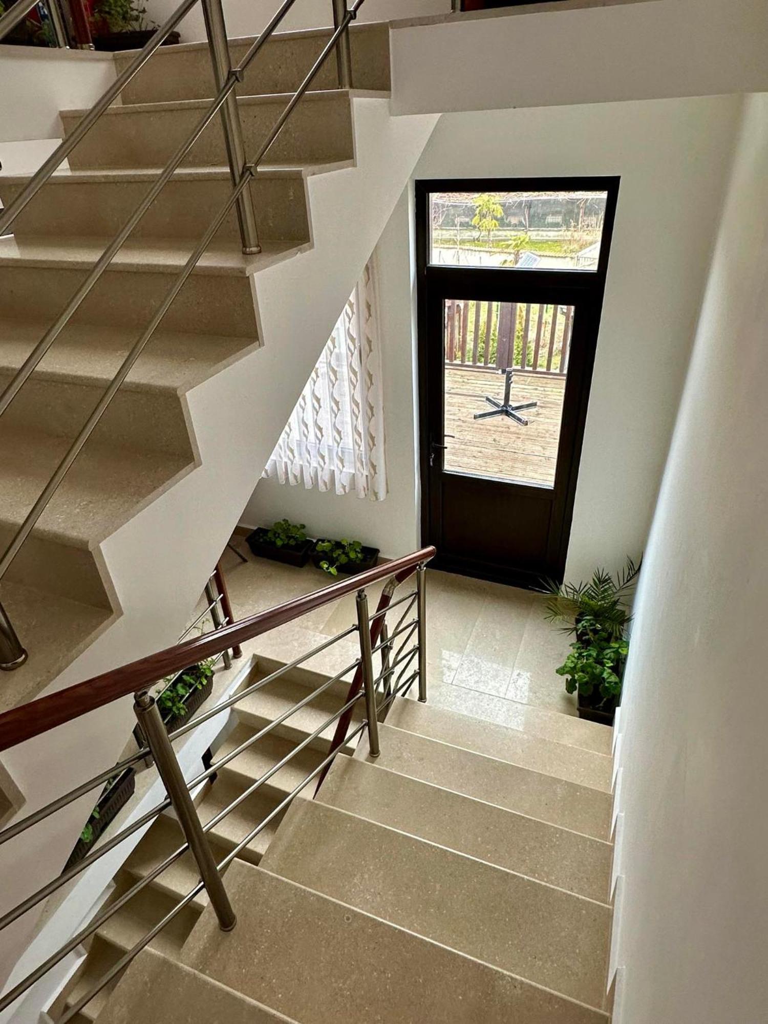 Бялата Къща Hotel Chakalarovo Eksteriør billede