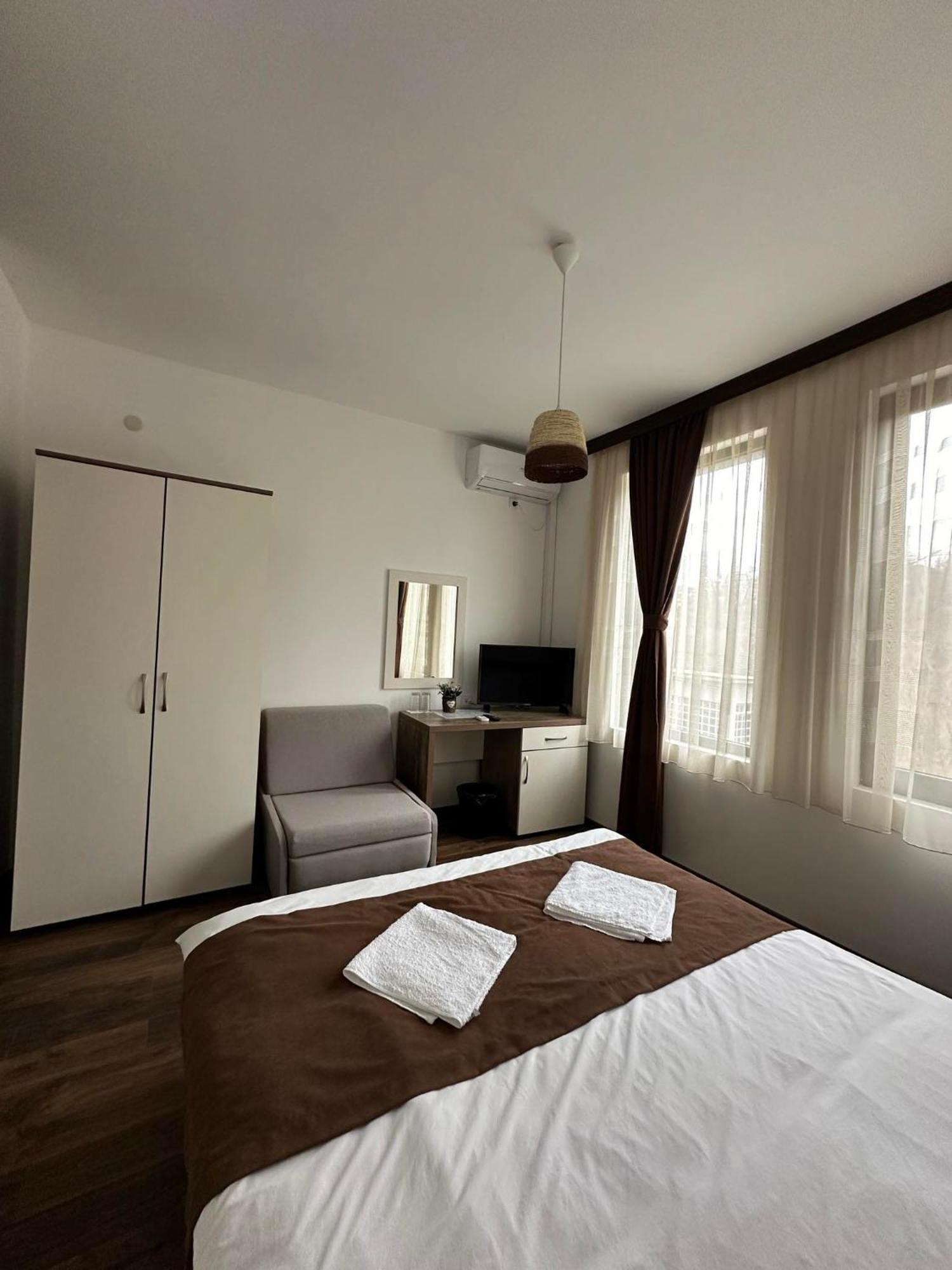 Бялата Къща Hotel Chakalarovo Eksteriør billede