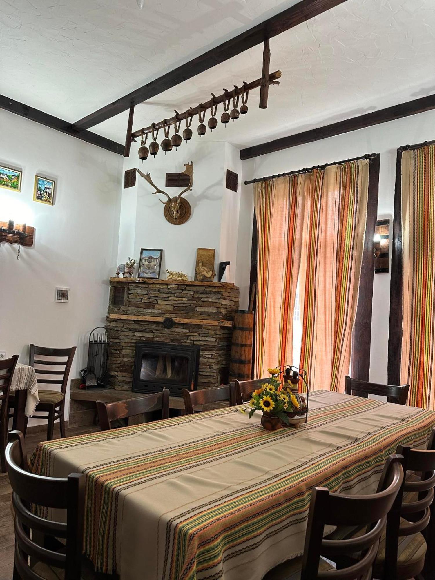 Бялата Къща Hotel Chakalarovo Eksteriør billede