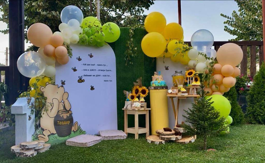 Бялата Къща Hotel Chakalarovo Eksteriør billede